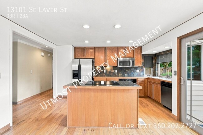 Photo - 13101 SE Laver St