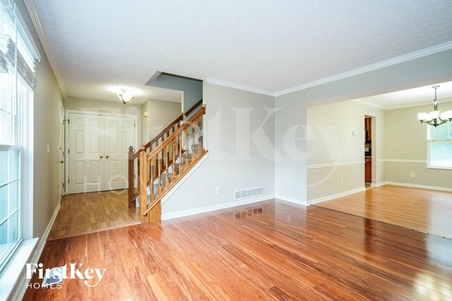 Photo - 2894 Wynneleaf St