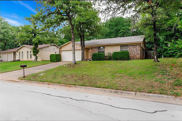 2805 Mintwood Pl