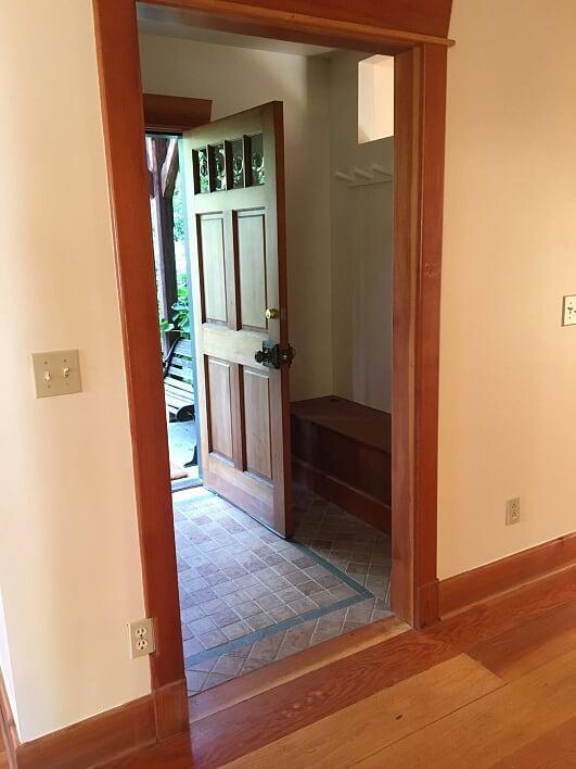 Photo - 311 33rd Ave E