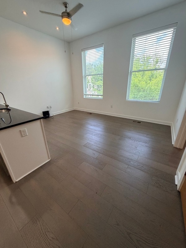 Photo - 327 N 24th St