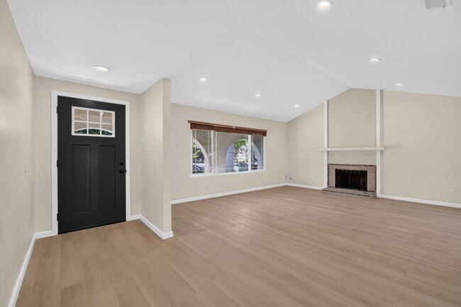 Photo - 192 S Bernardo Ave