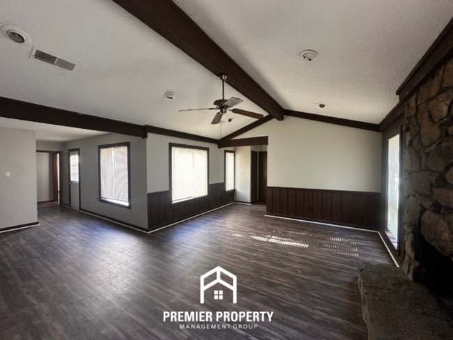 Photo - 1501 Timber Line Cove