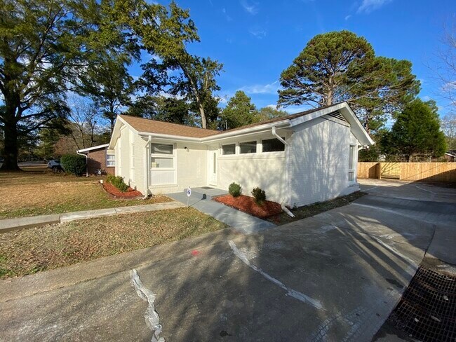 Photo - 133 Elder St, Irondale, AL 35210, USA