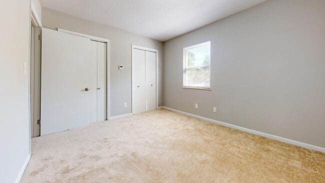 1BR, 1BA - 580SF - Bedroom with mini split unit