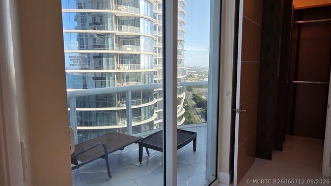 Photo - 15811 Collins Ave Unit 3807