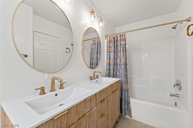 Photo - 7660 Hope Valley St