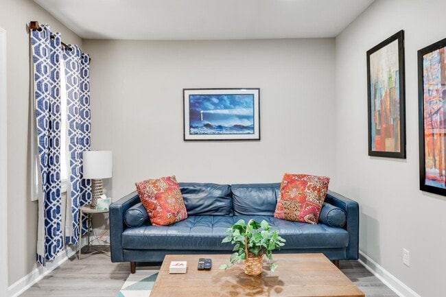 Photo - 407 N 3 1/2 Ave