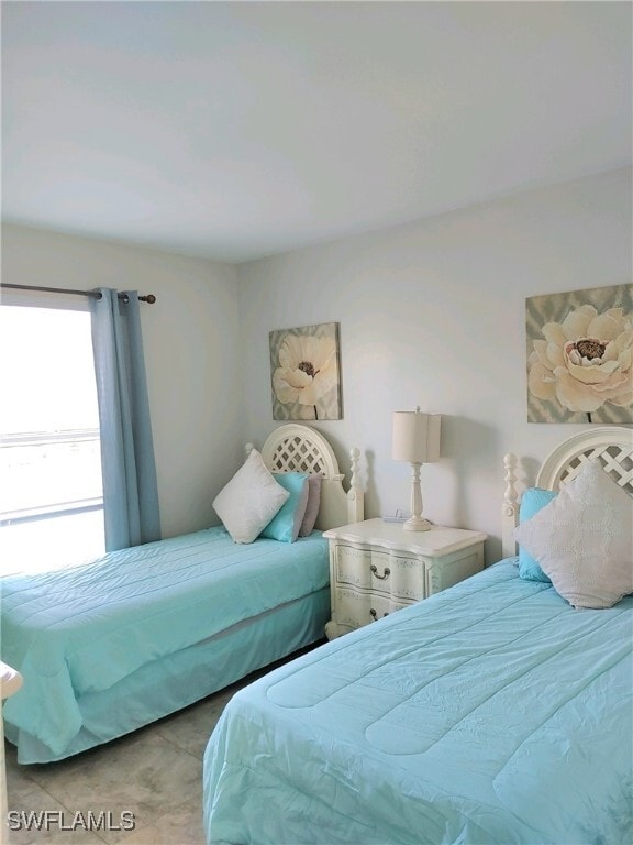 Building Photo - 2840 Shoreview Dr Unit 7