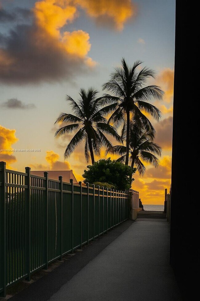 Photo - 3140 S Ocean Dr Unit 210