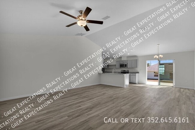 Photo - 678 Walkertown Dr