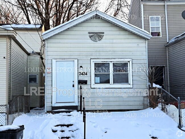 Building Photo - 2424 Rowan St Rental