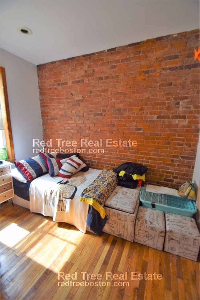 Photo - 17 Aberdeen St Unit 4