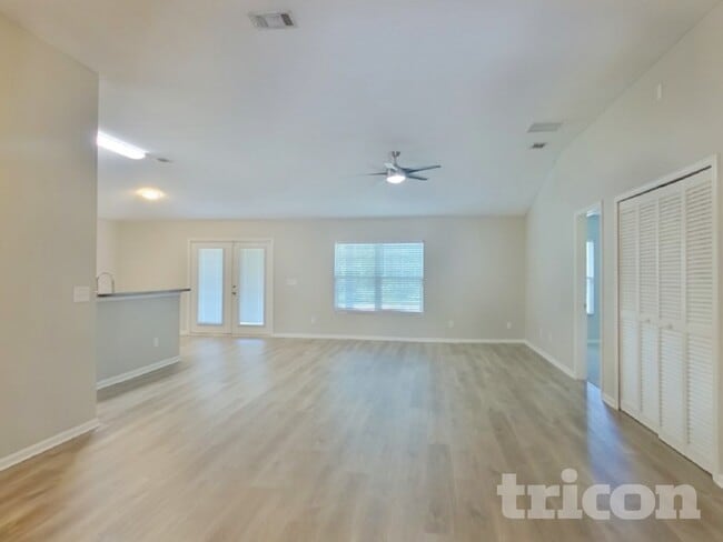 Photo - 15180 Bareback Dr