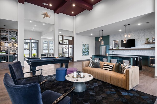Shoreline Flats Apartments