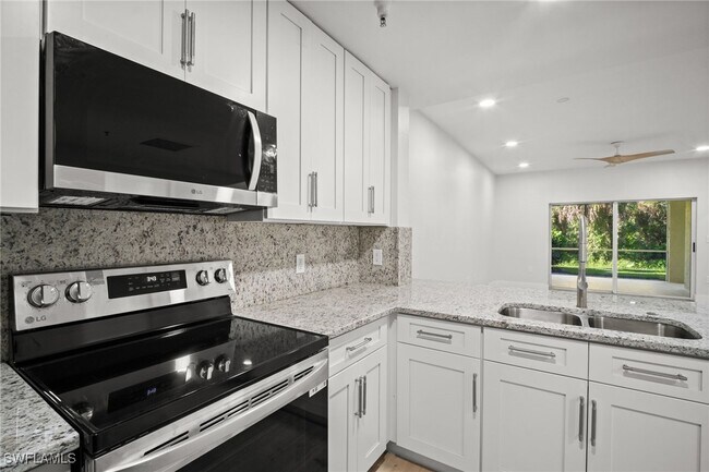 Photo - 4450 Botanical Pl Cir Unit 6