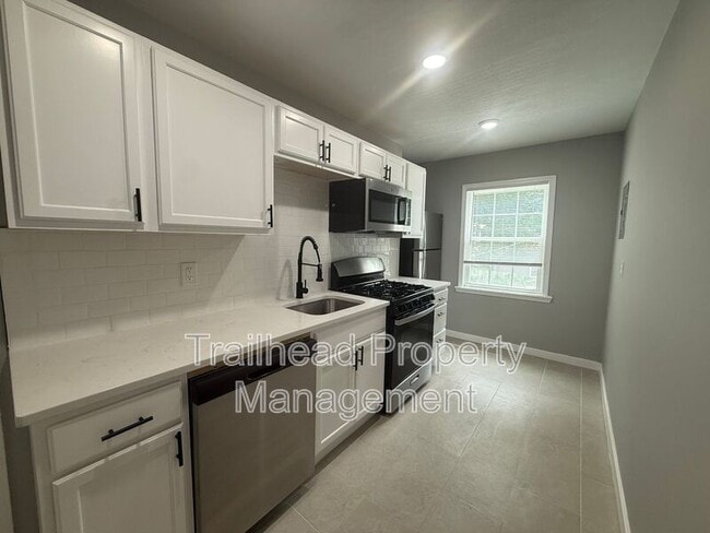 Photo - 6425 Brookside Rd