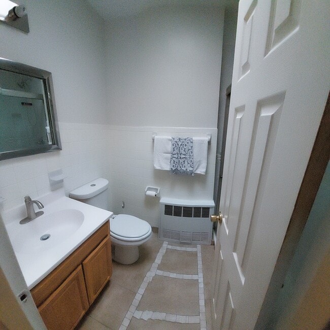 Photo - 745 E 101st St Unit 2nd floor