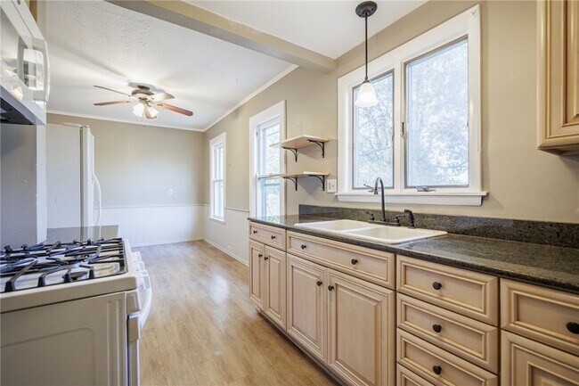 Photo - 1609 Culver Rd