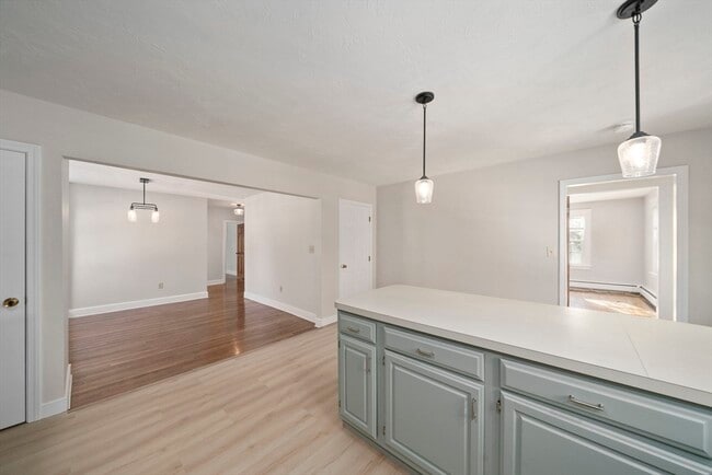 Photo - 44 Elm St Unit 2