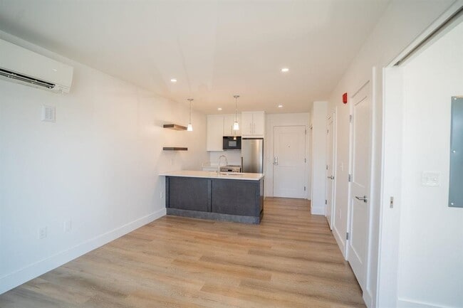 Photo - 238 Deer St Unit 206