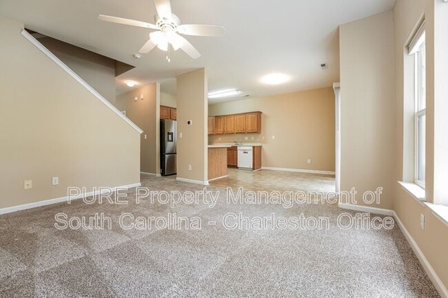 Photo - 148 Grand Oaks Dr