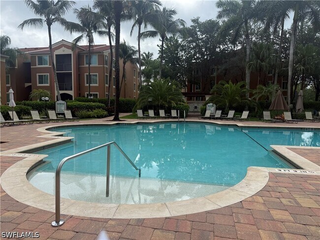 1180 Reserve Way Unit 302
