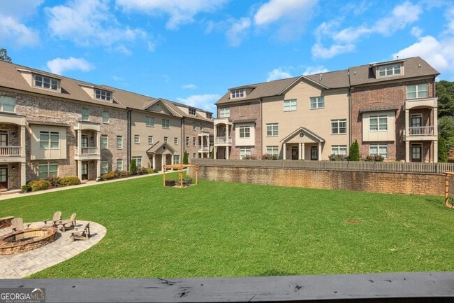 Photo - 1292 Stone Castle Cir