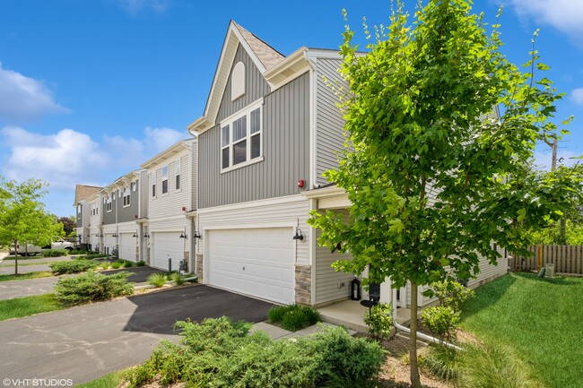 Photo - 2511 Geranium Way Townhome