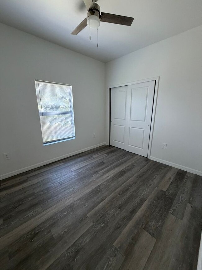 Photo - 1107 Abrams Blvd