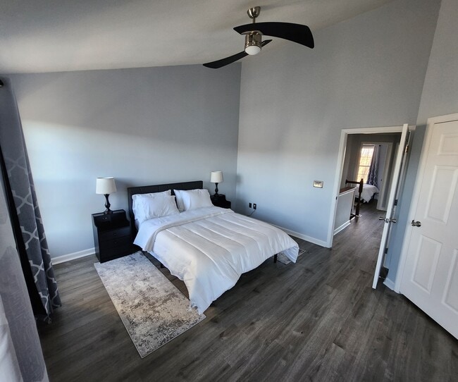 Photo - 2068 Lockwood Dr