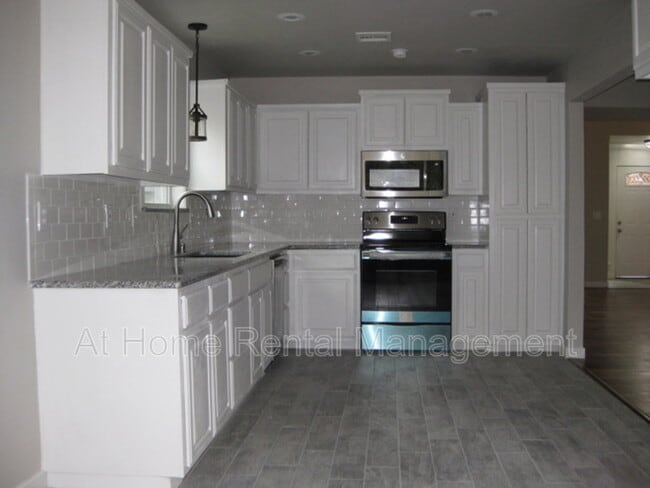 Photo - 9224 S Hudson Ave