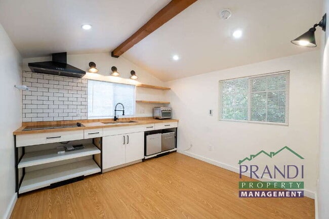 Photo - 73 Tamalpais Rd