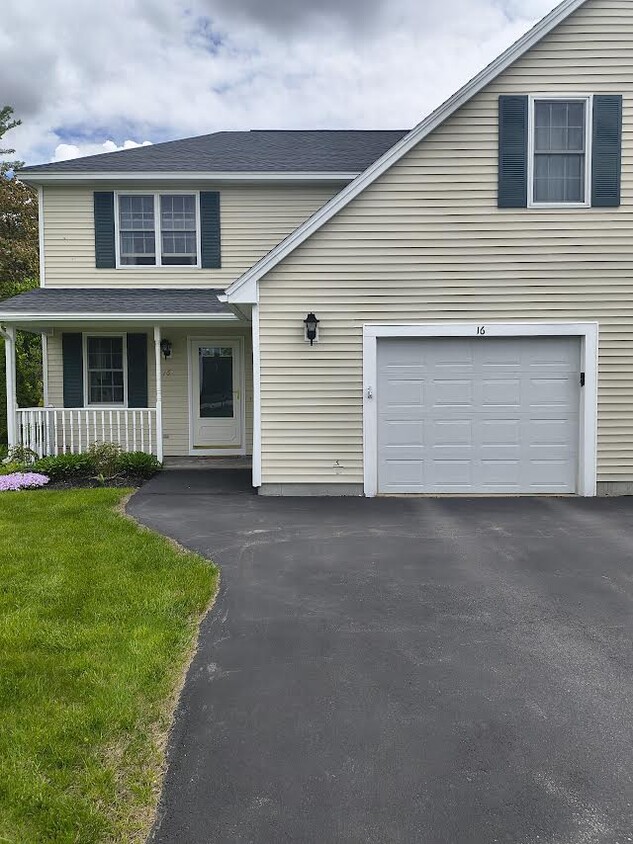 Photo - 16 Joseph Dr (Gorham, ME)