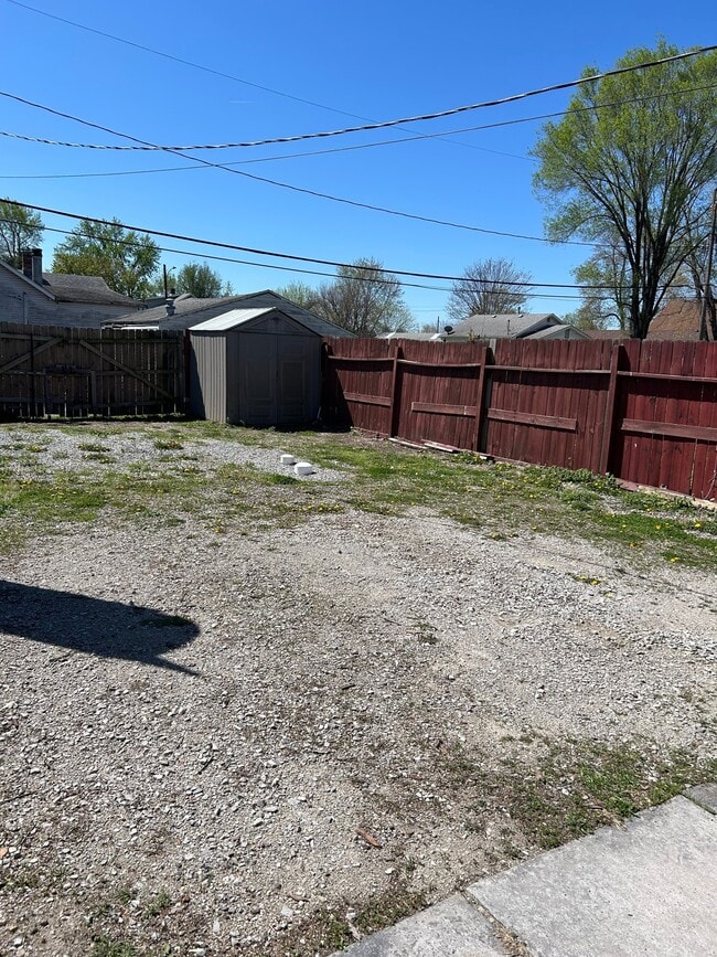 Photo - 2032 Milan Ave