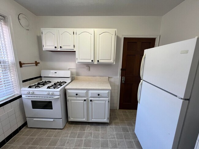 Photo - One Bedroom Apartment in Richmond Heights with One Month Free Move-In Special! Unit 7760 Wise  11