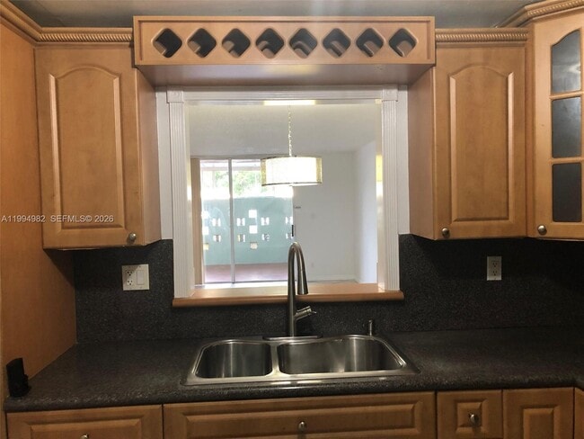 Photo - 404 NW 68th Ave Unidad 113