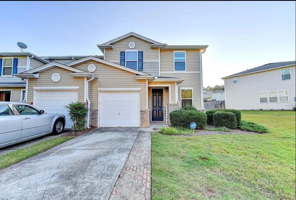 Photo - 532 Rendezvous Rd (Acworth, GA)