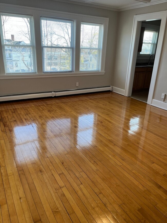 Photo - 40 Newcomb St Unidad 7