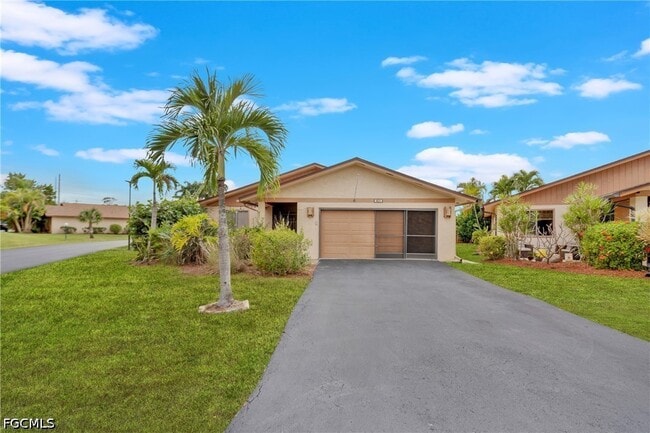 Photo - 6511 Royal Woods Dr