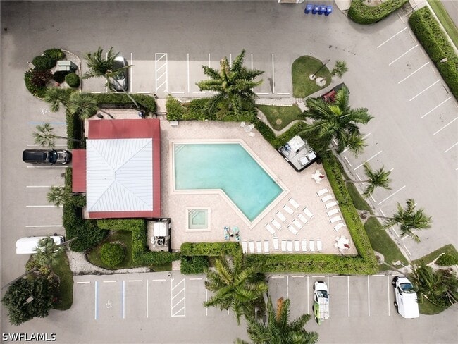 Building Photo - 807 River Point Dr Unit 304D
