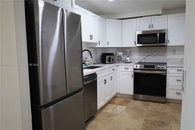 Photo - 500 Bayview Dr Unidad 230