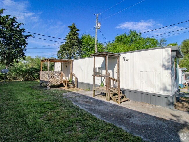 Building Photo - Great location close to Fayetteville, TN! Rental
