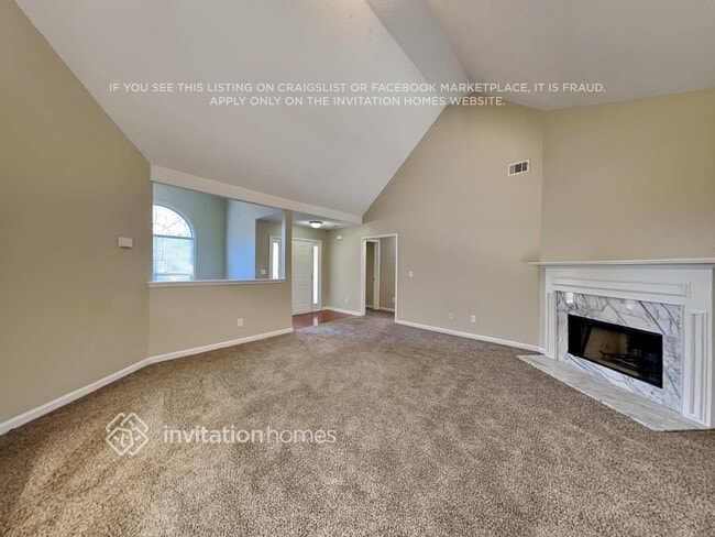 Photo - 1127 Chateau Terrace