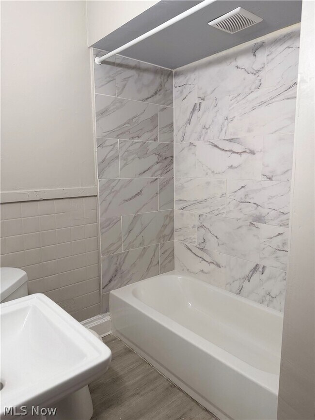 Photo - 2778 E 120th St Unit Apt 1