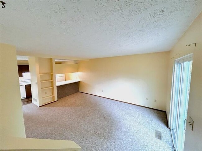 Photo - 133 Orchard Dr Unit 133 D