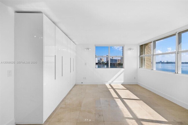 Photo - 1420 Brickell Bay Dr
