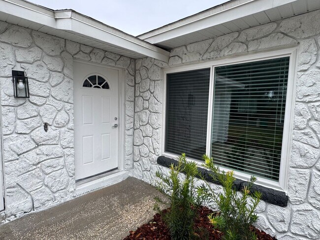 Photo - Fully Renovated 3-Bedroom Home with Garage in Orlando
