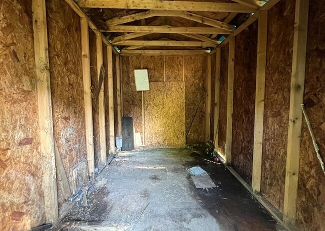 Photo - 1806 Johnson St