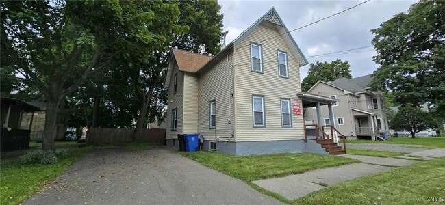 Building Photo - 50 Lincoln Ave Rental